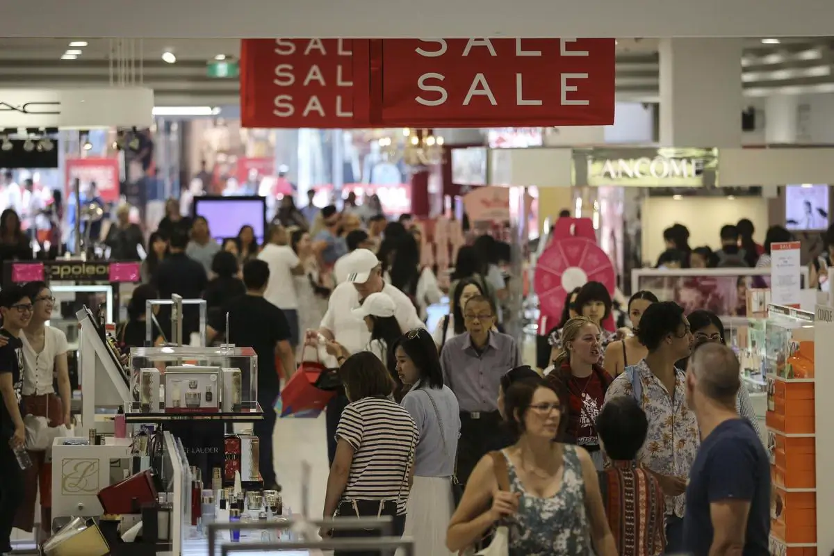 A bustling shopping precinct in Australia, teeming with Boxing Day enthusiasts