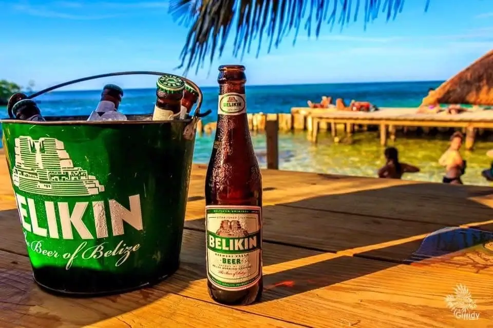 BELIKIN - The Beer Of Belize