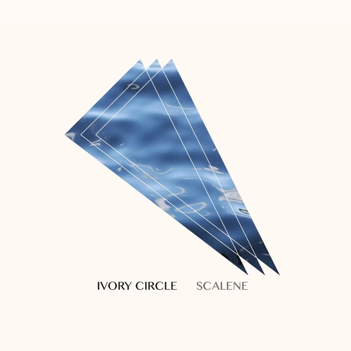 Scalene | Ivory Circle