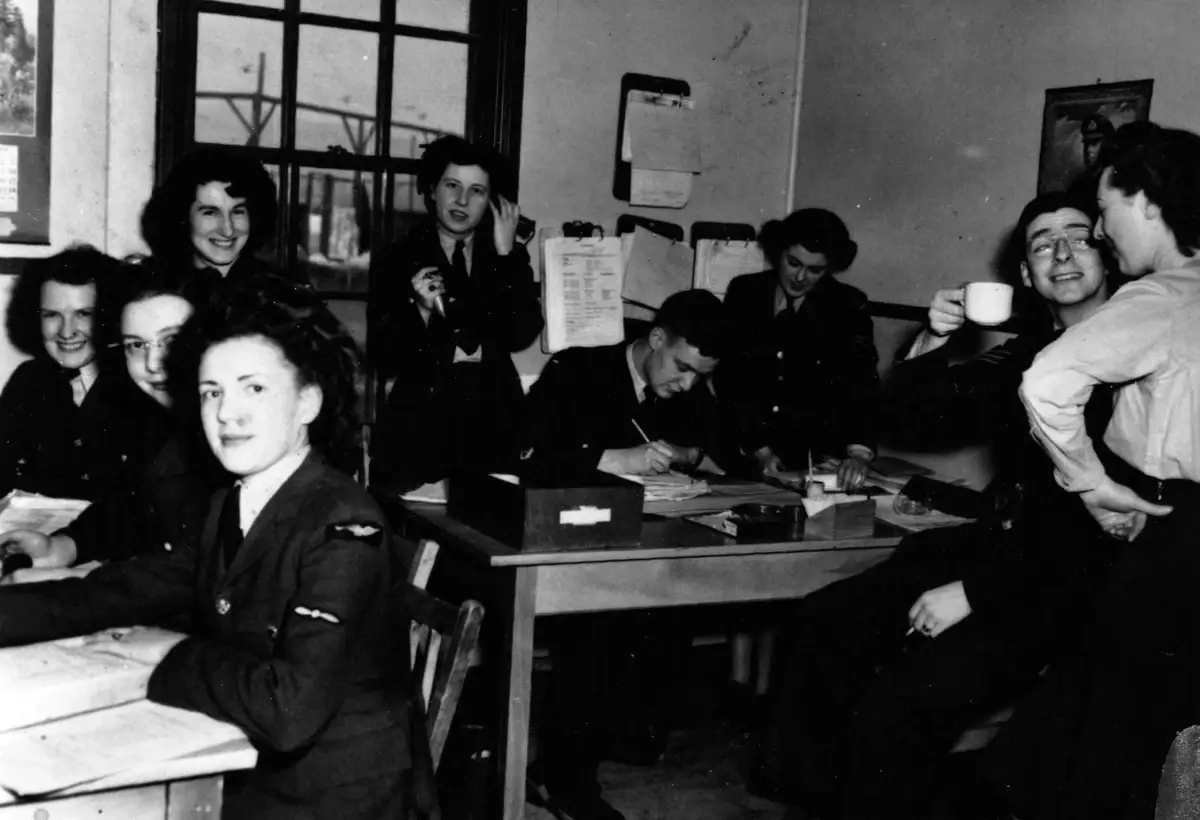 Accountants at work during World War II