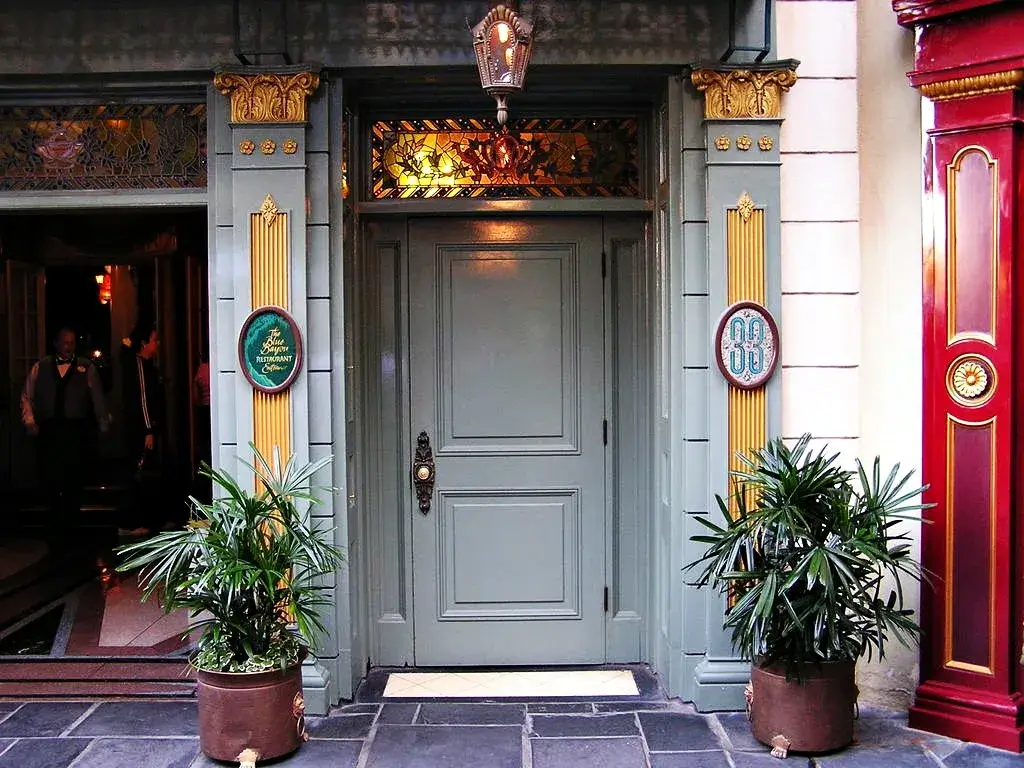 Entrance to Club 33