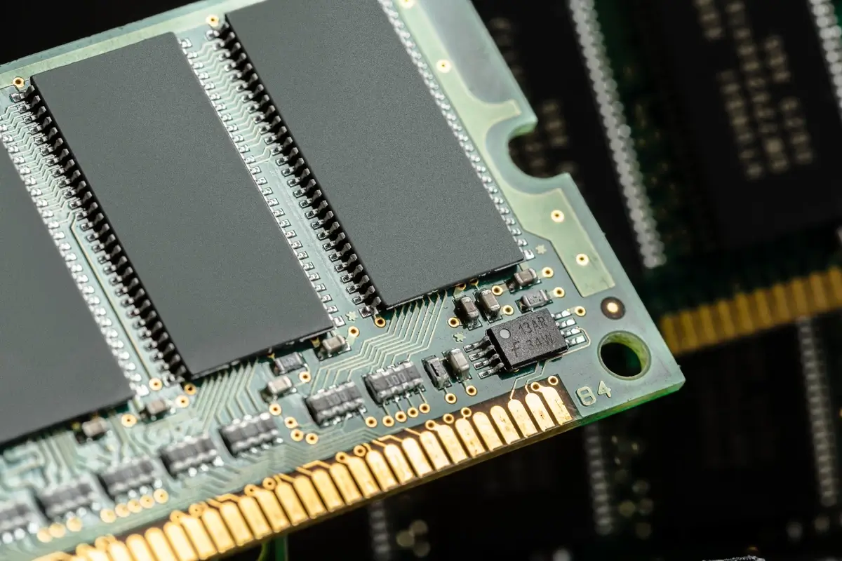 Silicon memory chips