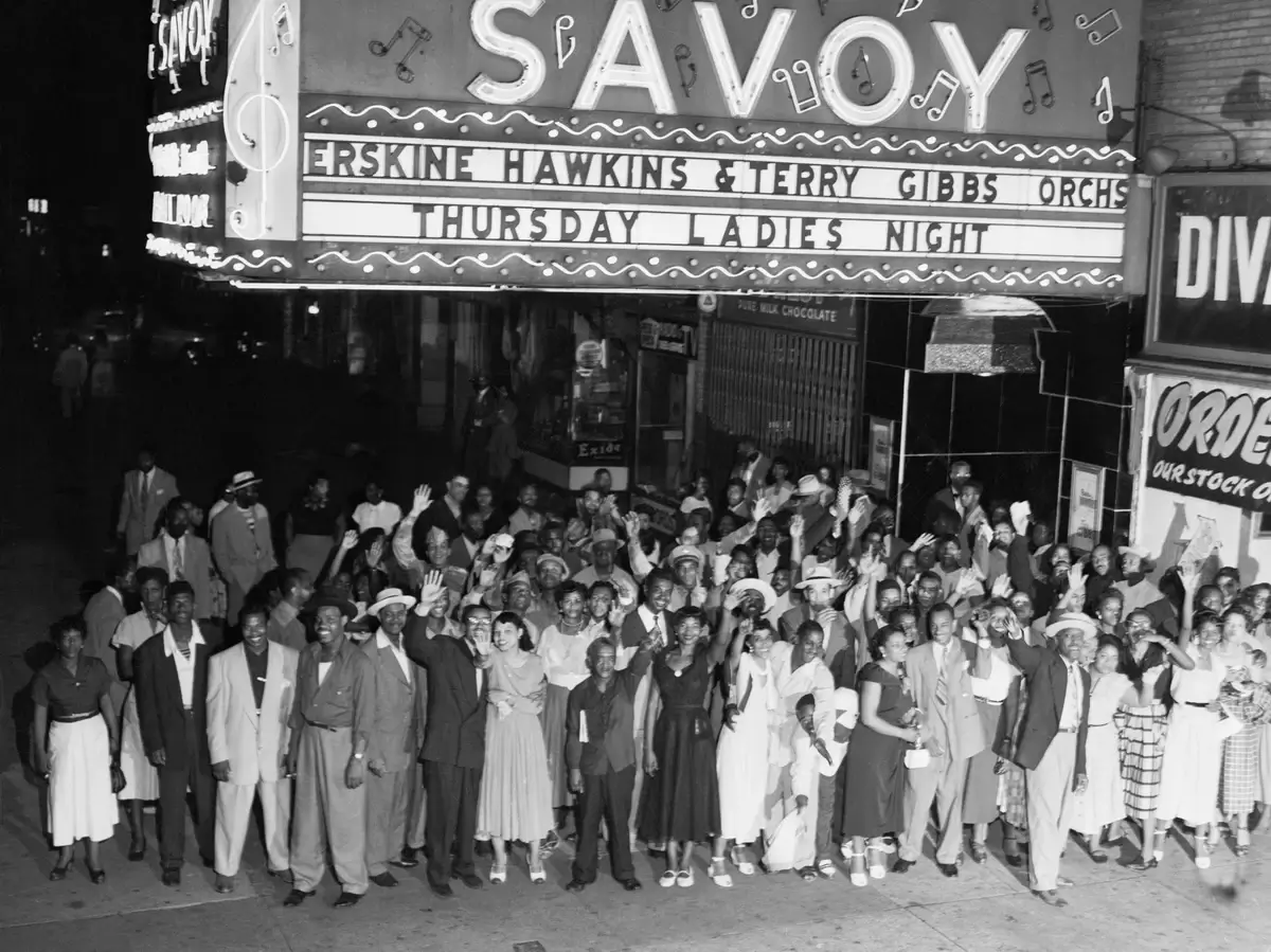A crowd gathered outside the Savoy Ballroom