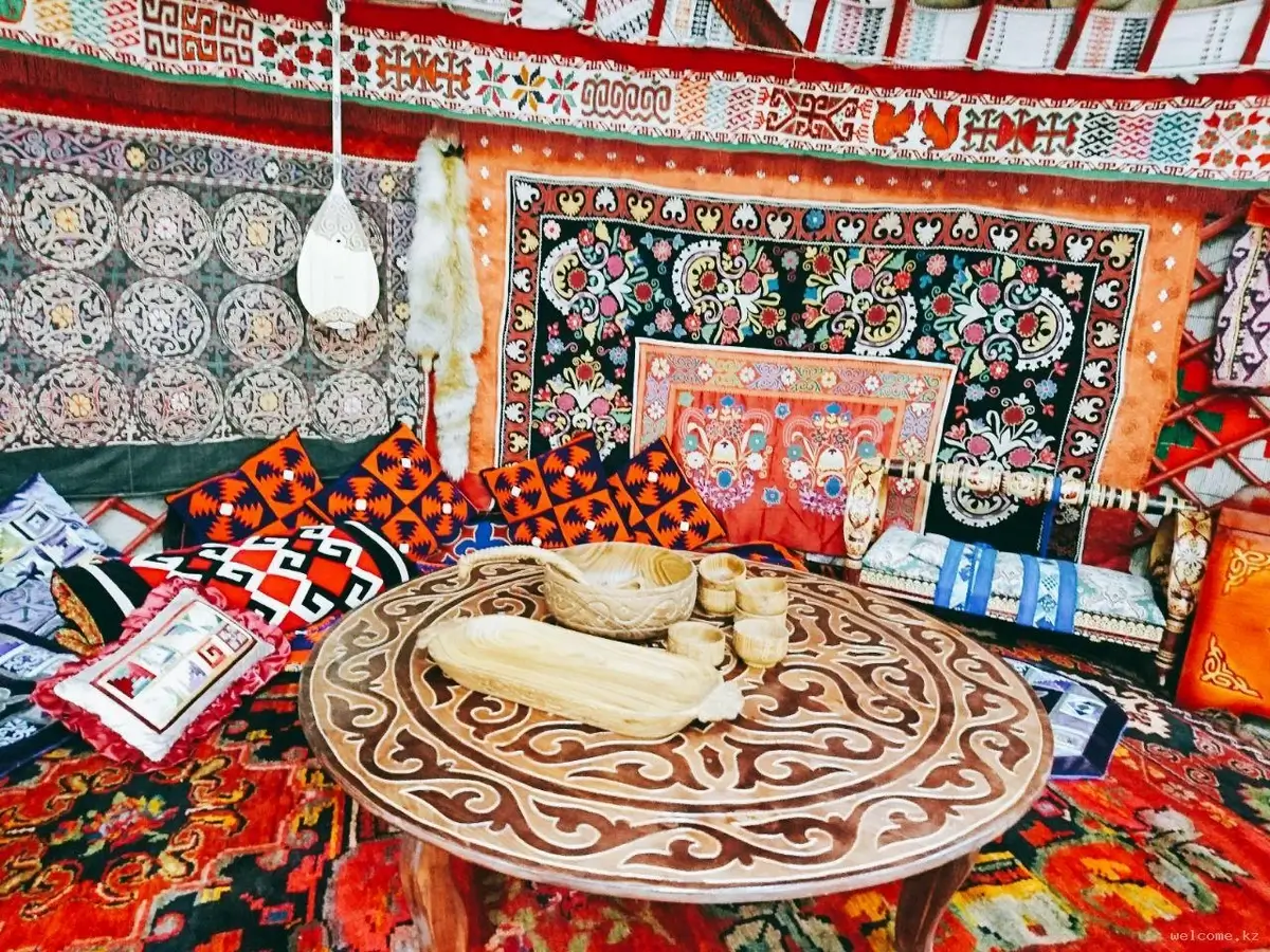 Kazakh handicrafts