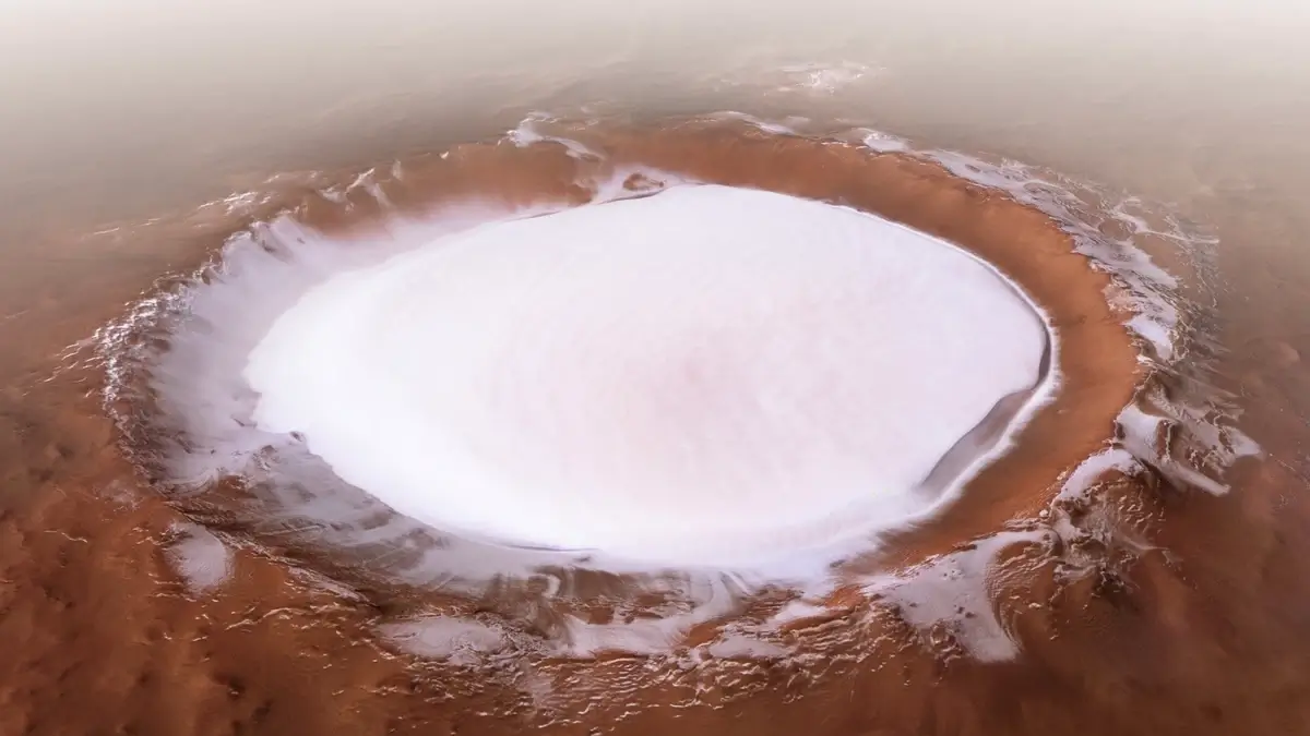 Snow on Mars