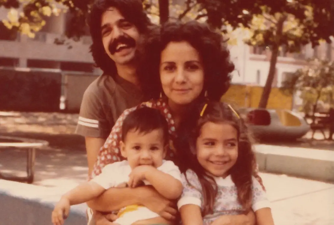 Little Lin-Manuel Miranda with his parents and older sister