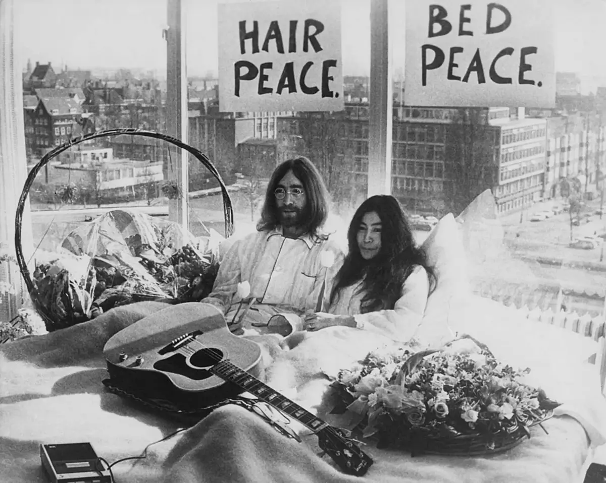 Yoko Ono, "Bed-In for Peace", 1969