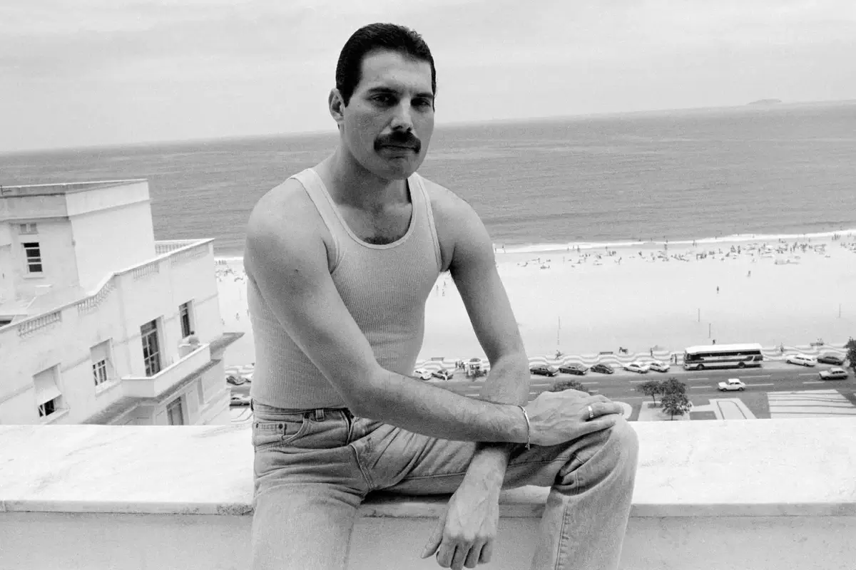 Freddie Mercury near the sea