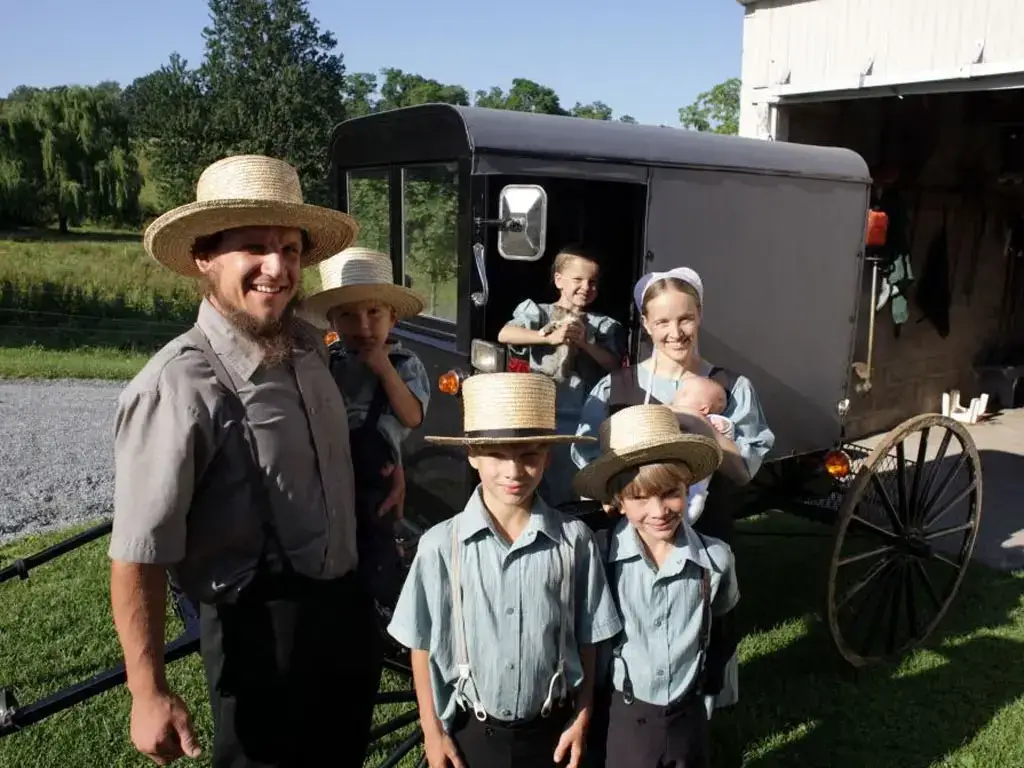 An Amish family in Midwest